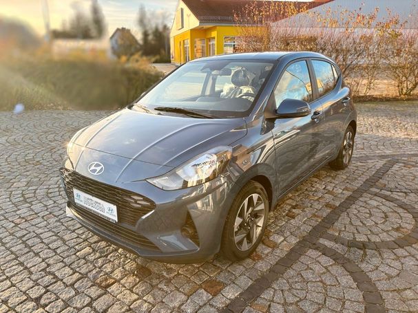 Hyundai i10 blue Trend 46 kW image number 8