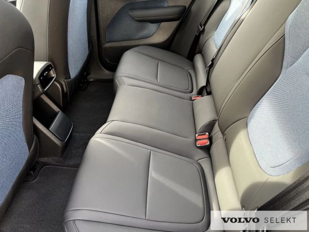 Volvo EX30 200 kW image number 19