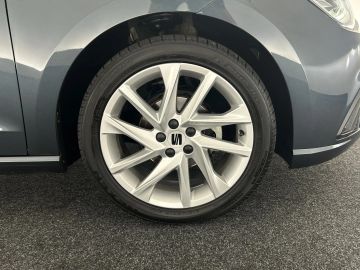 Car image 46