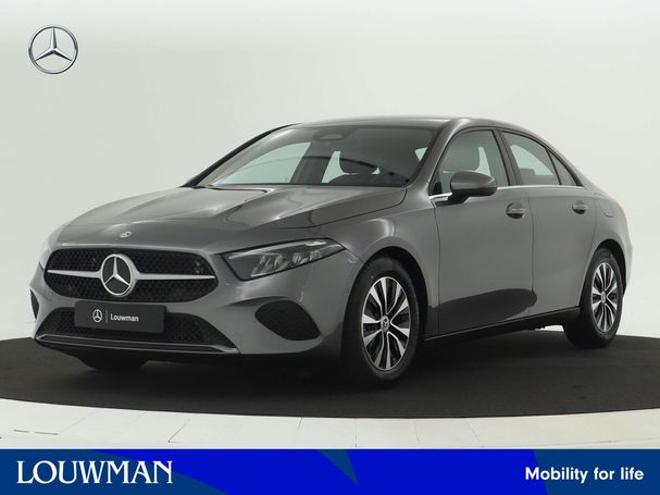 Mercedes-Benz A 180 100 kW image number 1