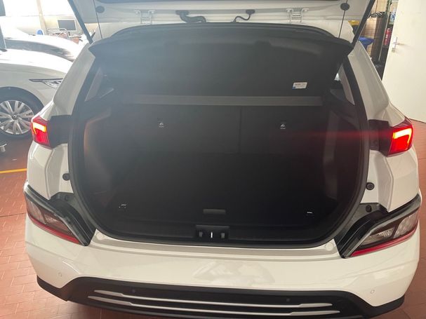 Hyundai Kona 150 kW image number 13