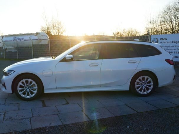 BMW 330 Touring 185 kW image number 4