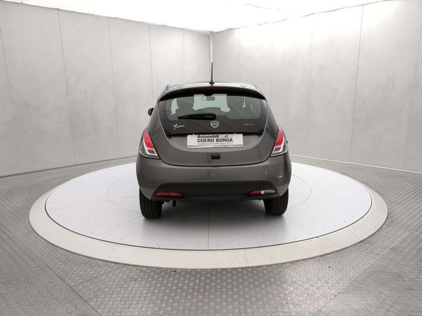 Lancia Ypsilon 51 kW image number 5