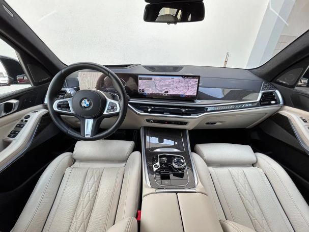 BMW X5 xDrive40i 250 kW image number 13