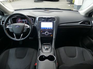 Car image 25