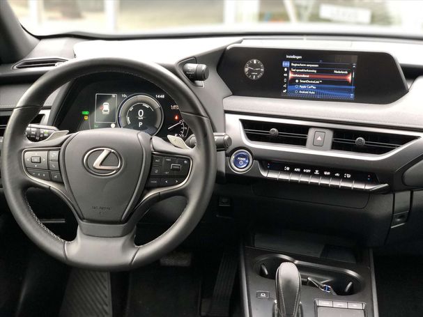 Lexus UX 300e 150 kW image number 15