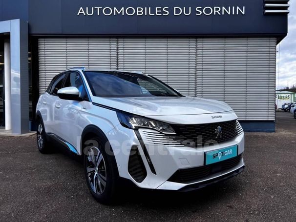 Peugeot 3008 1.6 Hybrid e-EAT8 165 kW image number 2