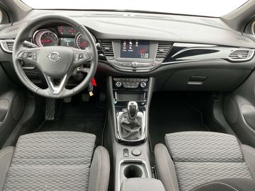 Car image 11