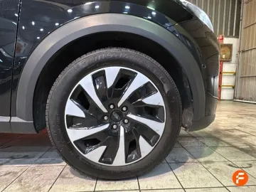 Car image 29