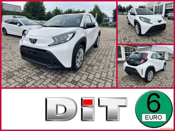 Toyota Aygo X 1.0 53 kW image number 2