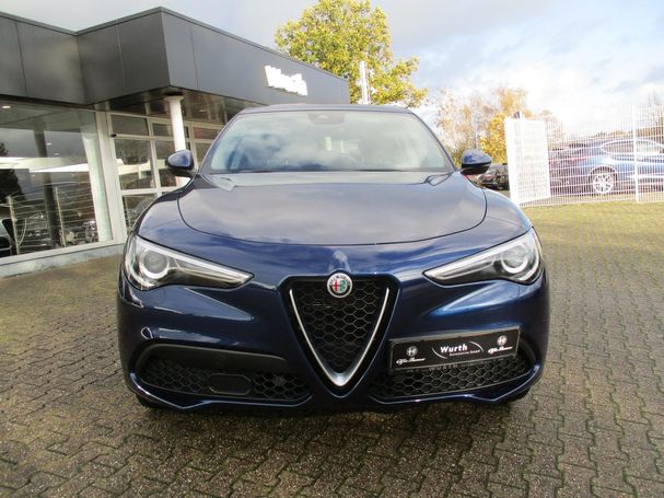 Alfa Romeo Stelvio 2.2 Diesel Q4 140 kW image number 3