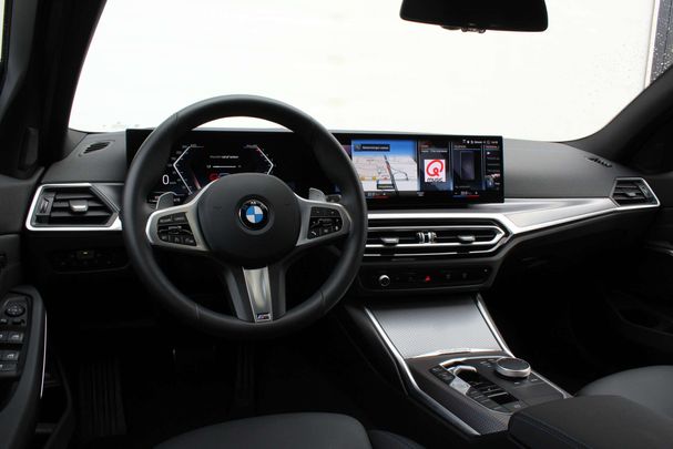 BMW 318i Touring 115 kW image number 10