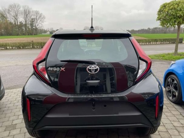 Toyota Aygo X 53 kW image number 4