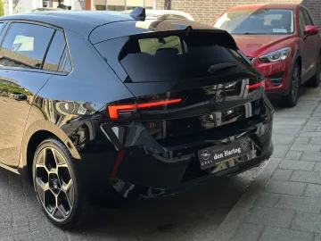 Car image 44
