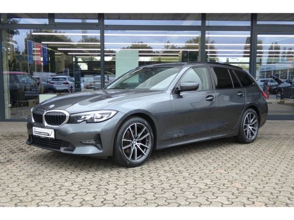 BMW 320d Touring Sport Line 140 kW image number 1