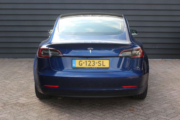 Tesla Model 3 60 Plus 239 kW image number 15