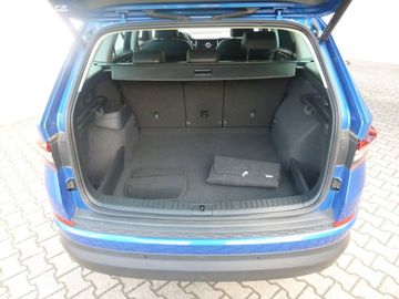 Car image 29