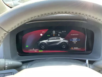 Car image 20