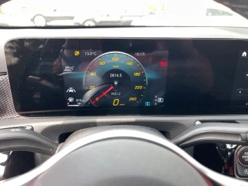 Car image 36