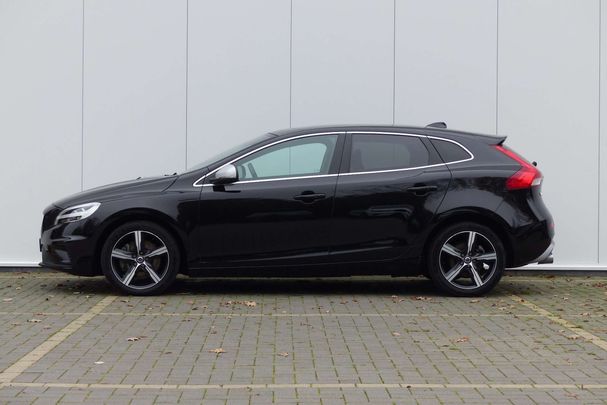 Volvo V40 T3 T6 112 kW image number 10