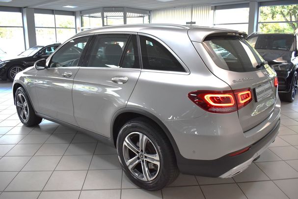 Mercedes-Benz GLC 300 de 225 kW image number 28