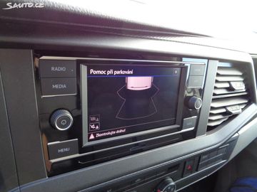 Car image 36