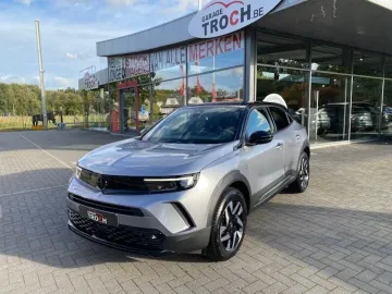 Car image 2