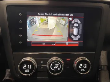 Car image 42