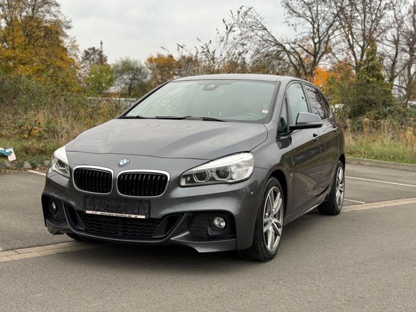 BMW 220i Active Tourer 141 kW image number 1