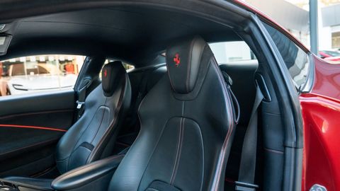 Car image 22