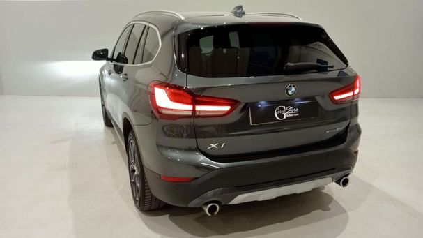 BMW X1 sDrive18d xLine 110 kW image number 14