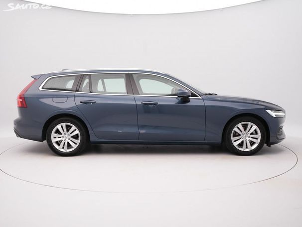 Volvo V60 D3 Momentum 110 kW image number 10