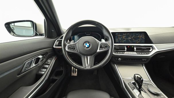 BMW 340i xDrive Touring 275 kW image number 20