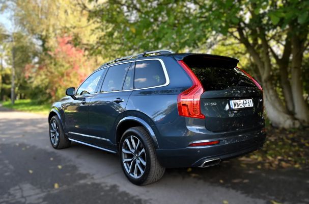 Volvo XC90 AWD 235 kW image number 14