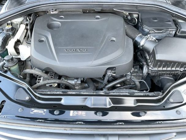 Volvo XC60 Momentum 110 kW image number 12