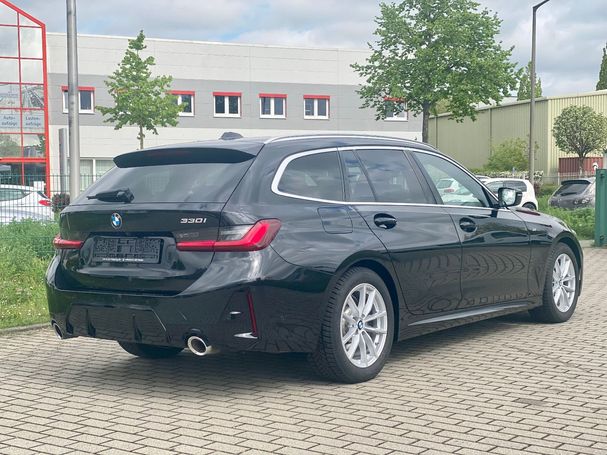 BMW 330i Touring 180 kW image number 3