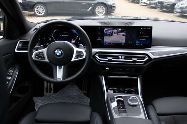 BMW 320d Touring xDrive 140 kW image number 12