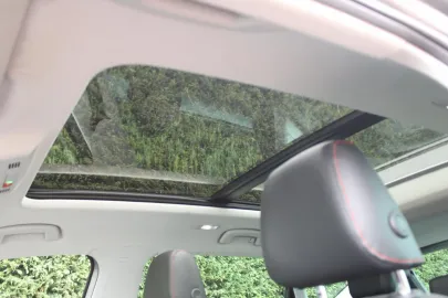 Car image 42