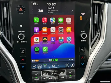 Car image 29