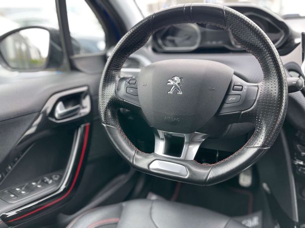 Peugeot 2008 88 kW image number 16