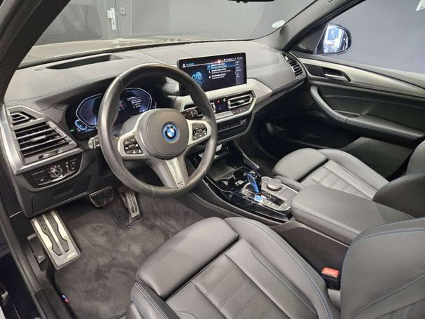 BMW iX3 M Sport Impressive 213 kW image number 5