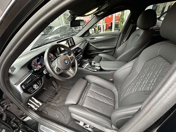 BMW 520d Touring xDrive 140 kW image number 37