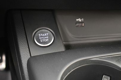 Car image 36