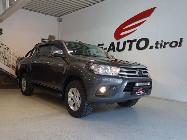 Toyota Hilux D 4D 4WD 110 kW image number 3