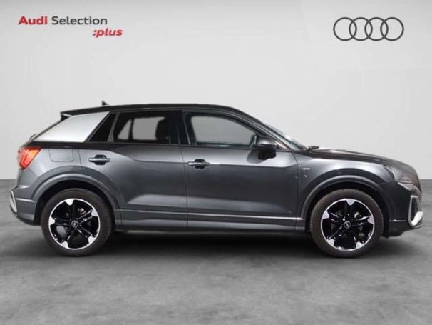 Audi Q2 30 TFSI S-line 81 kW image number 3