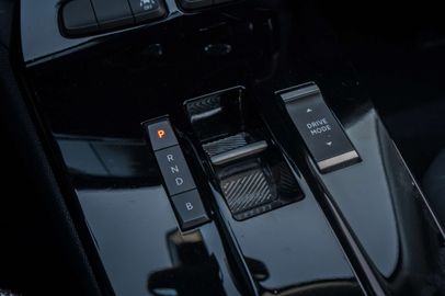 Car image 37