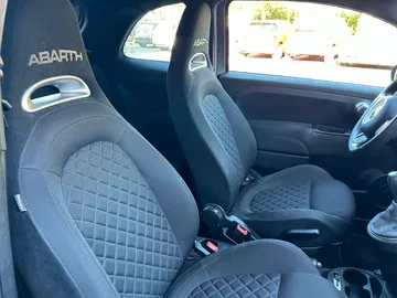 Car image 31