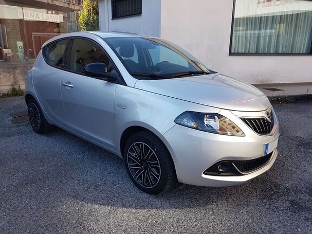 Lancia Ypsilon 51 kW image number 1