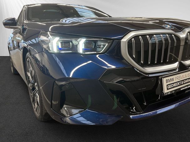 BMW 530 e 220 kW image number 11