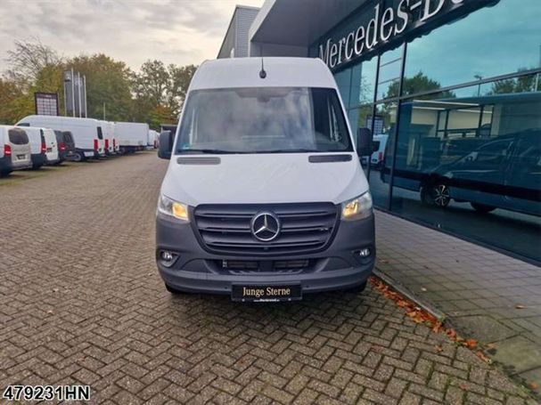 Mercedes-Benz Sprinter 317 CDI 125 kW image number 13